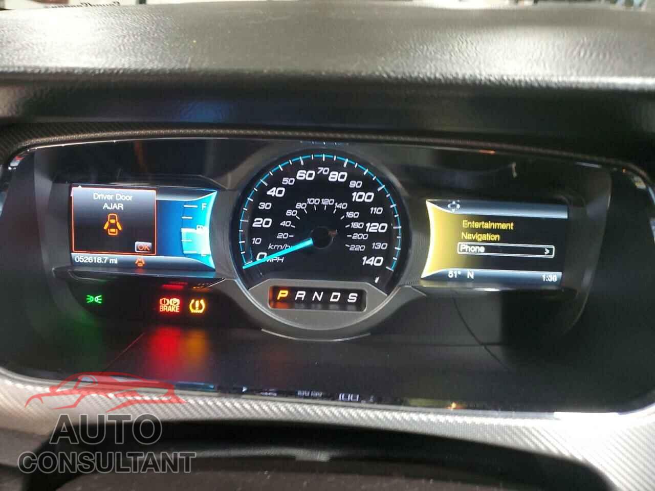 FORD TAURUS 2018 - 1FAHP2KT5JG133224