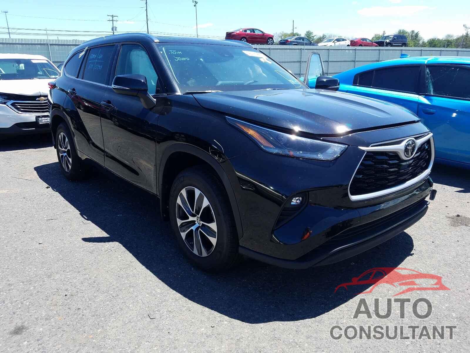TOYOTA HIGHLANDER 2021 - 5TDGZRBH7MS534112