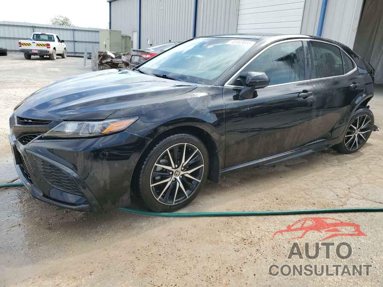 TOYOTA CAMRY 2021 - 4T1G11AK7MU581248