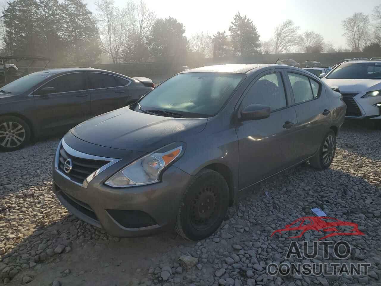 NISSAN VERSA 2017 - 3N1CN7AP1HL818969