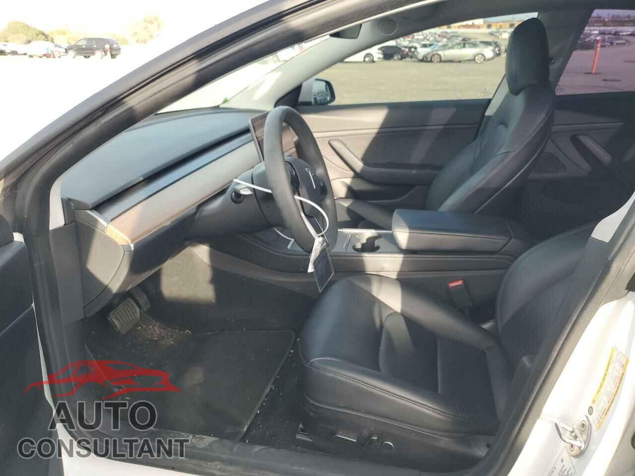 TESLA MODEL 3 2021 - 5YJ3E1EB2MF872590