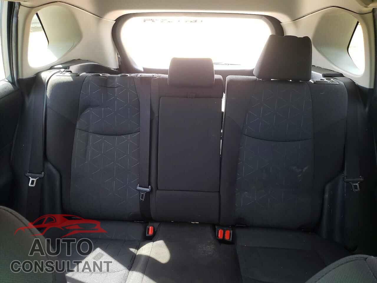 TOYOTA RAV4 2021 - JTMP1RFVXMD073233