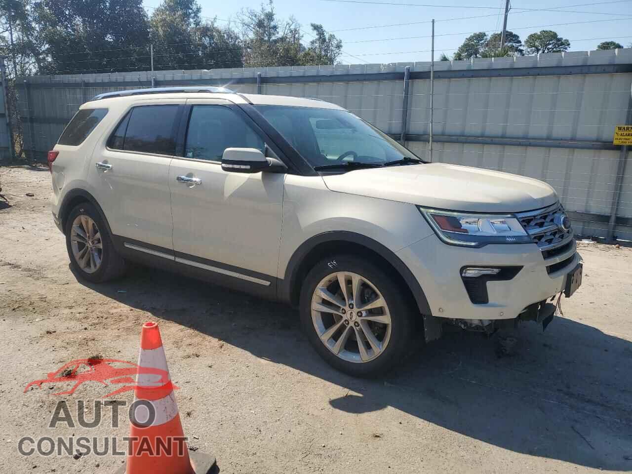 FORD EXPLORER 2018 - 1FM5K7F89JGB15139