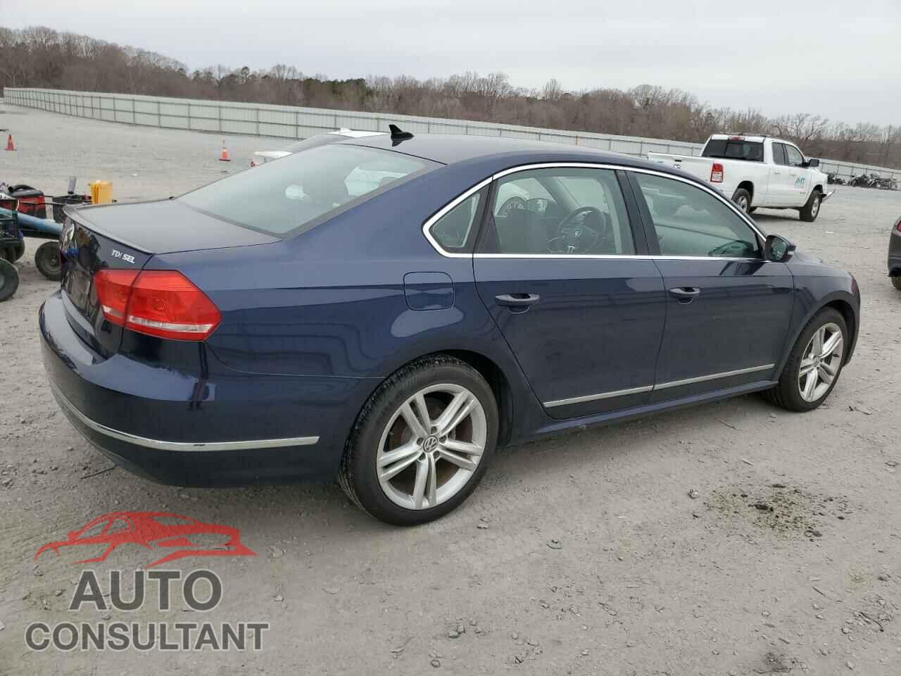 VOLKSWAGEN PASSAT 2014 - 1VWCN7A34EC063122