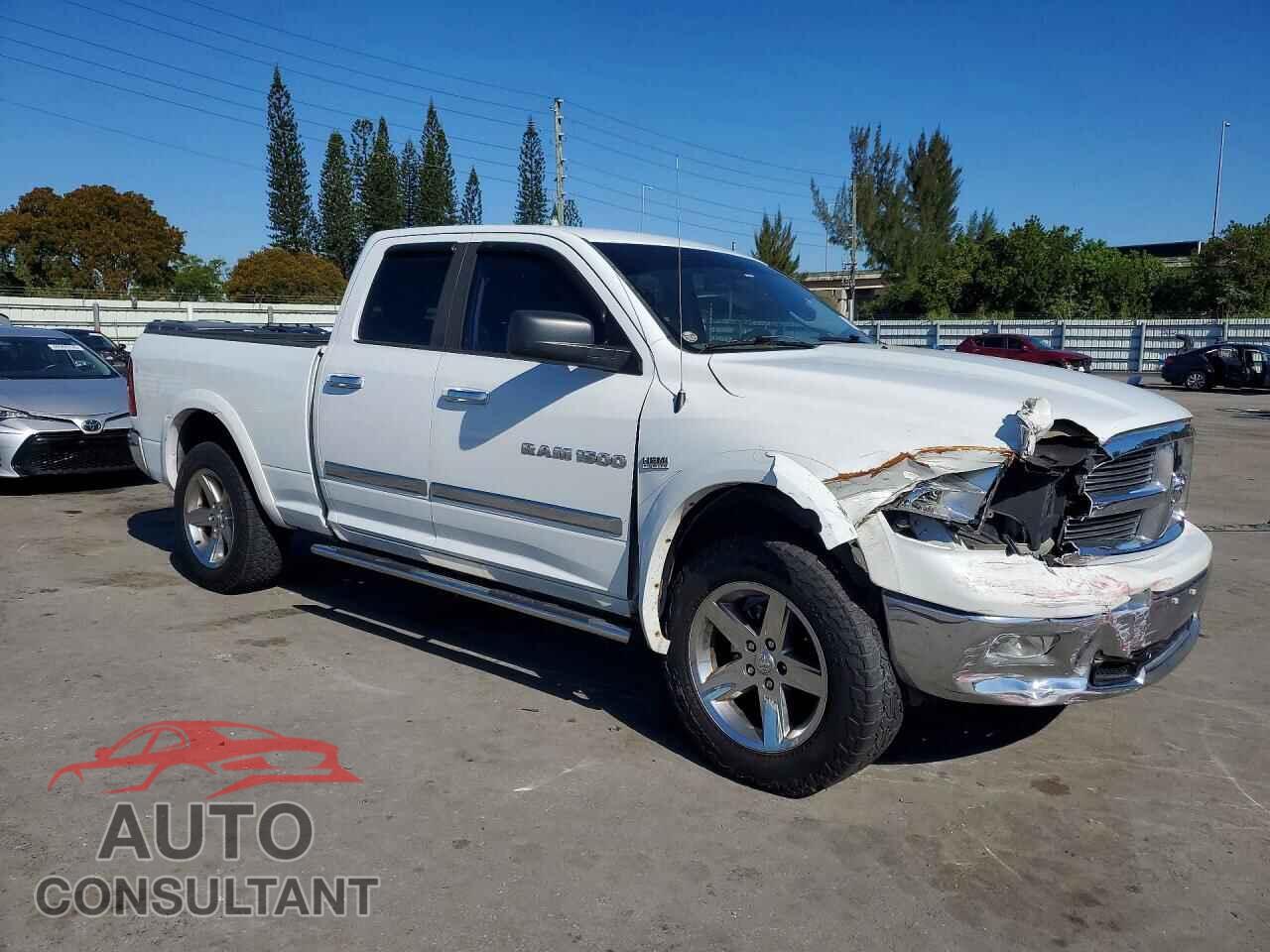 DODGE RAM 1500 2012 - 1C6RD7GT9CS105639