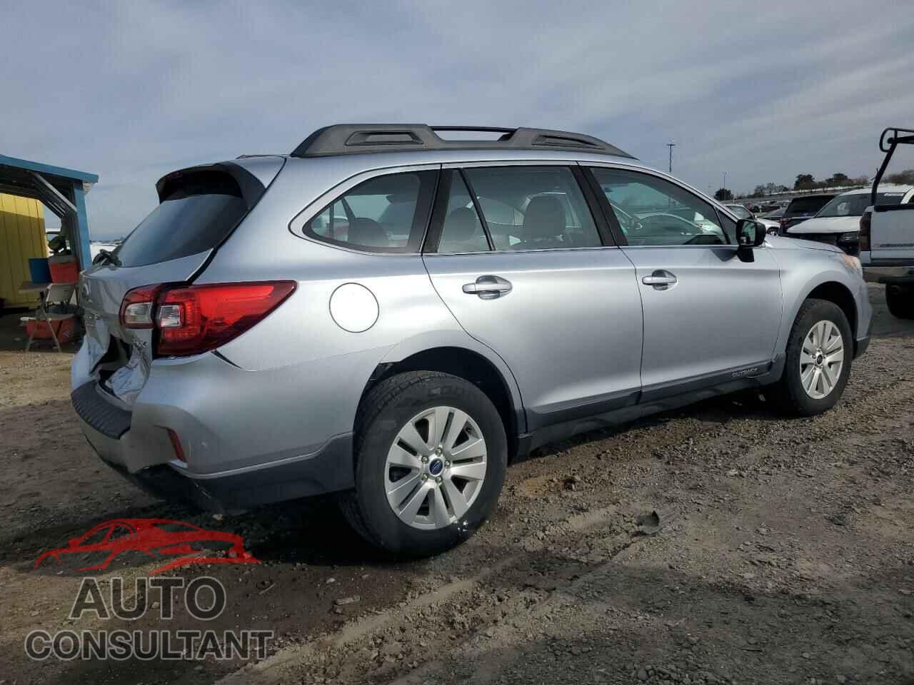 SUBARU OUTBACK 2017 - 4S4BSAAC2H3354643