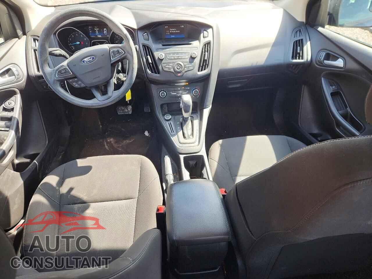 FORD FOCUS 2016 - 1FADP3F21GL324161
