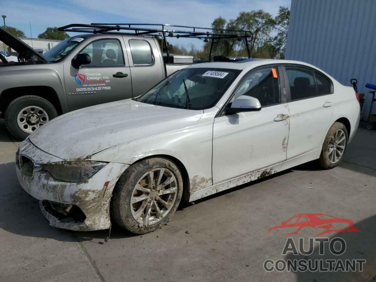 BMW 3 SERIES 2018 - WBA8A9C52JAH14560