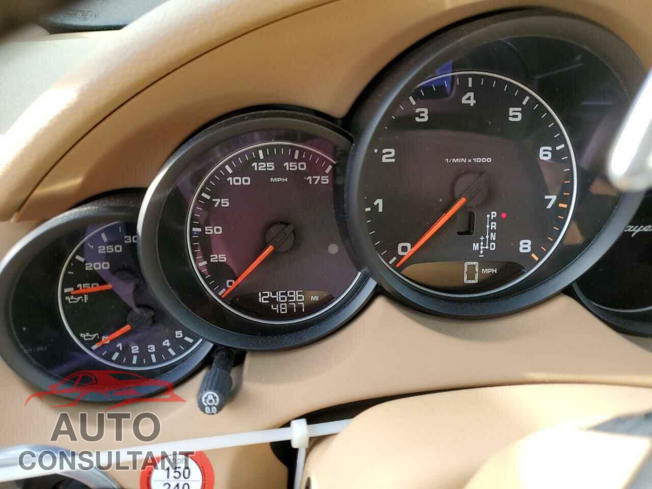 PORSCHE CAYENNE 2016 - WP1AA2A25GLA11418