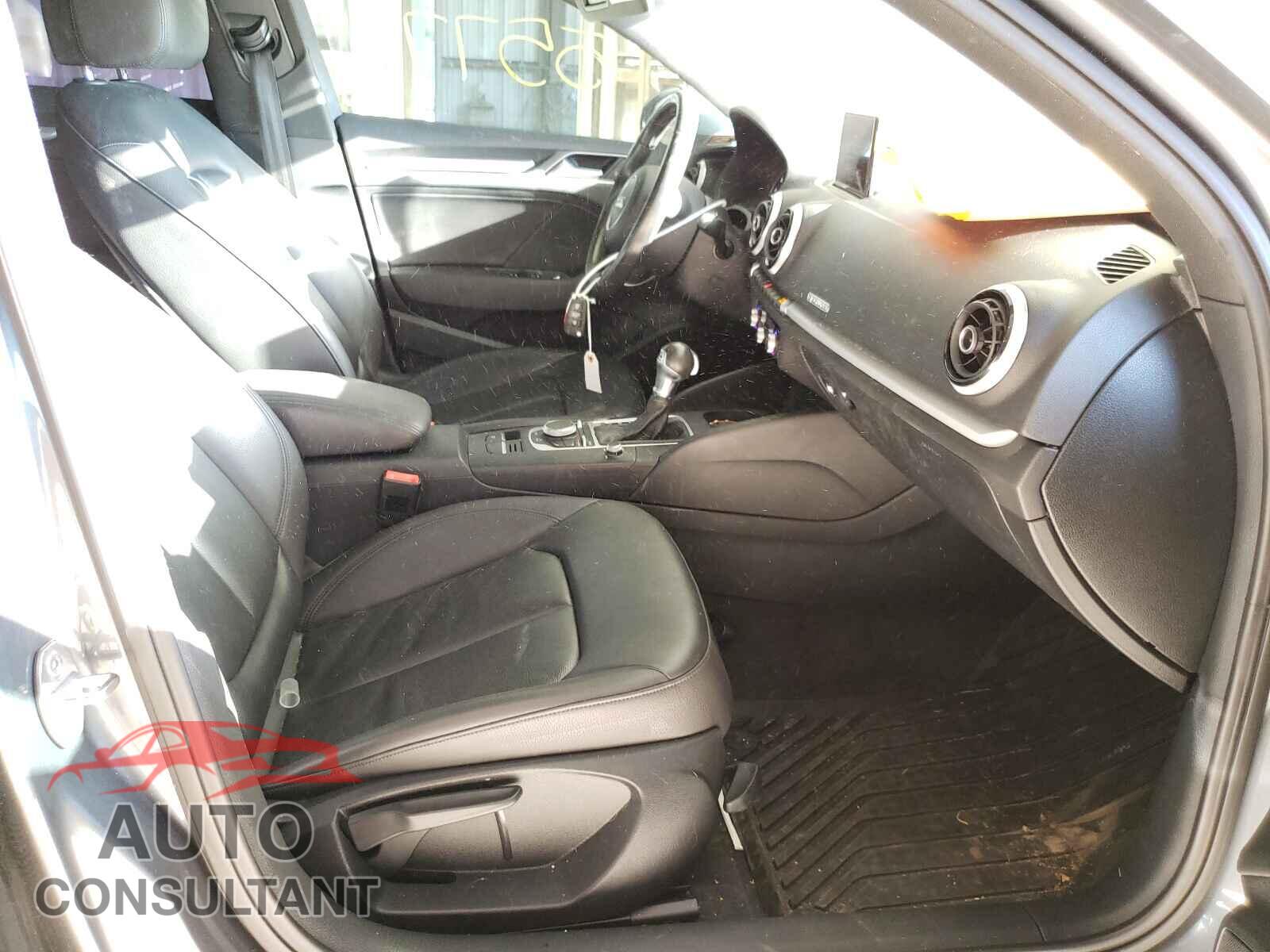 AUDI A3 2016 - WAUB8GFF0G1030882