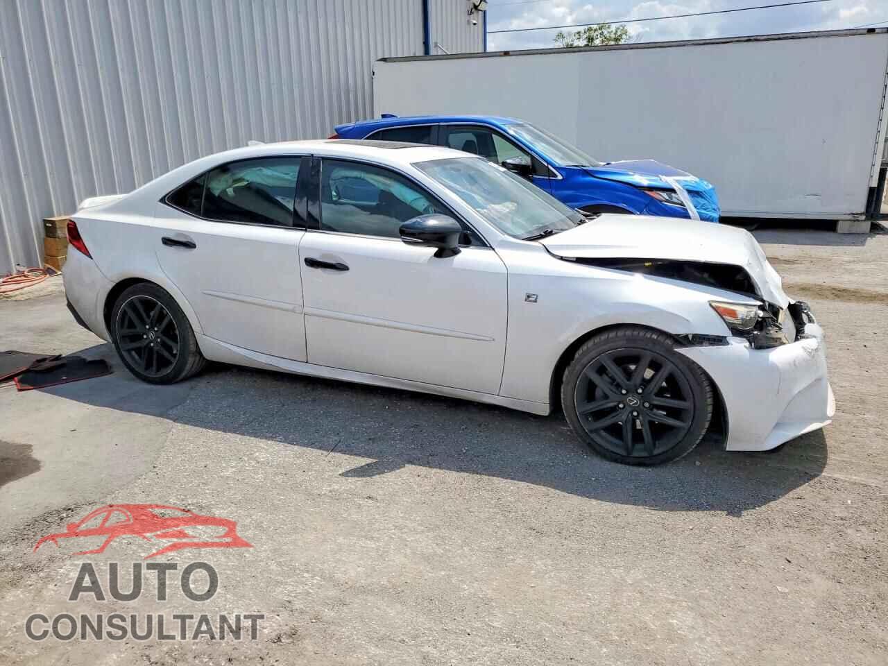 LEXUS IS 2015 - JTHBF1D25F5057054