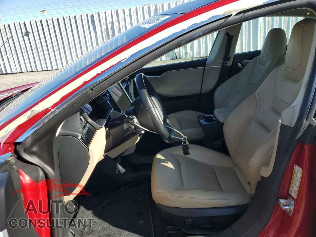 TESLA MODEL S 2015 - 5YJSA1H14FF095911