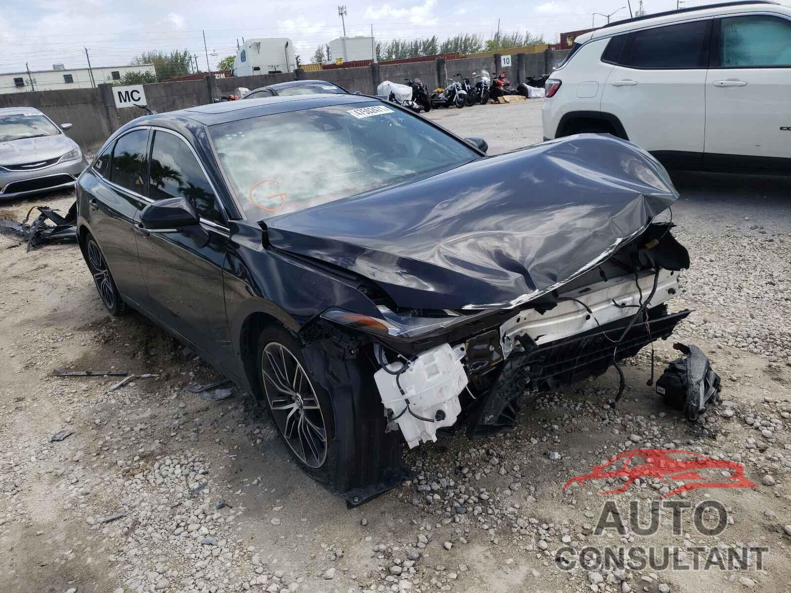 TOYOTA AVALON 2019 - 4T1BZ1FB8KU008593