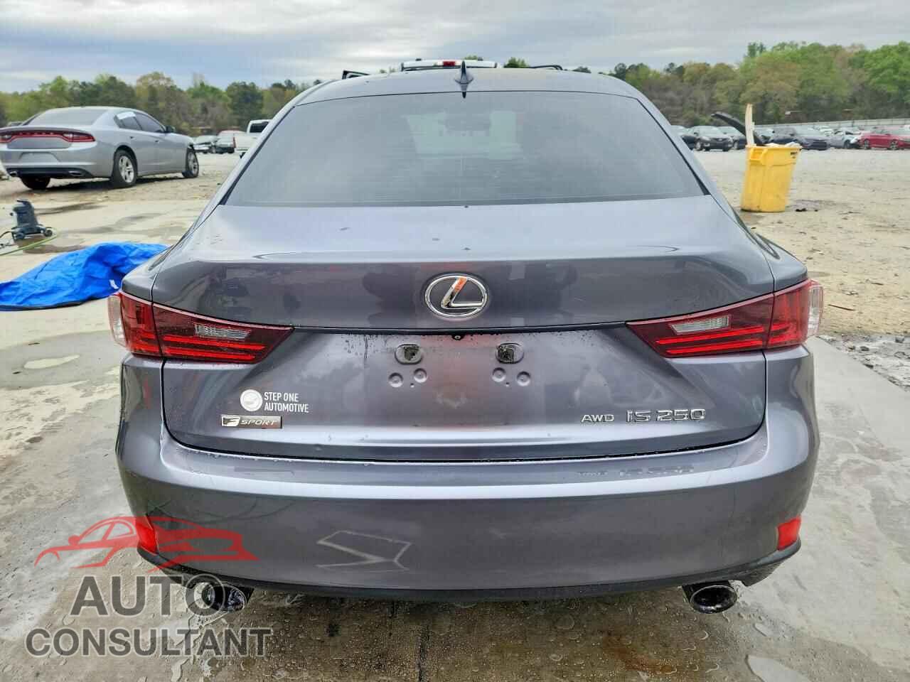 LEXUS IS 2015 - JTHCF1D26F5025024