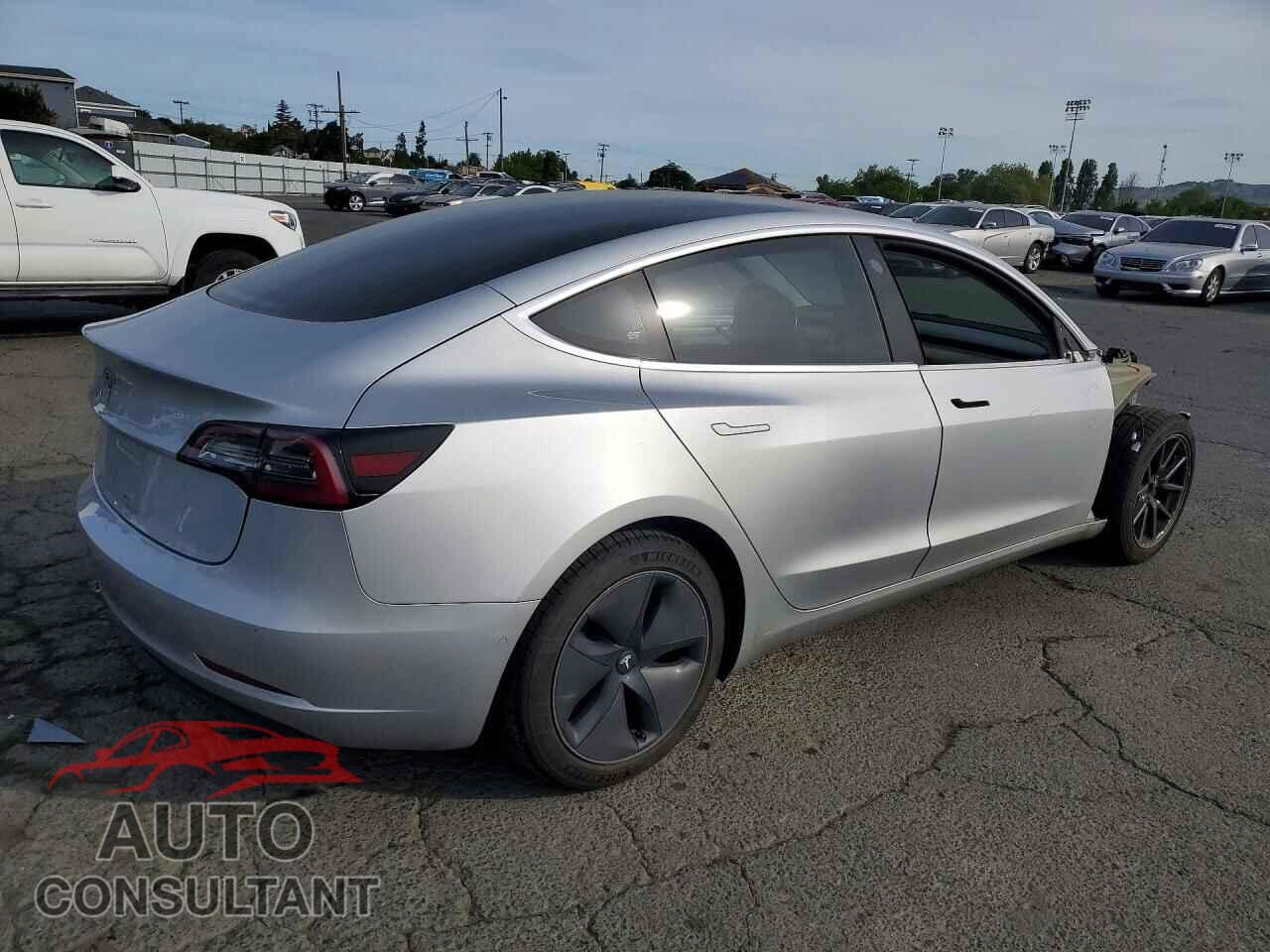 TESLA MODEL 3 2018 - 5YJ3E1EA2JF060726