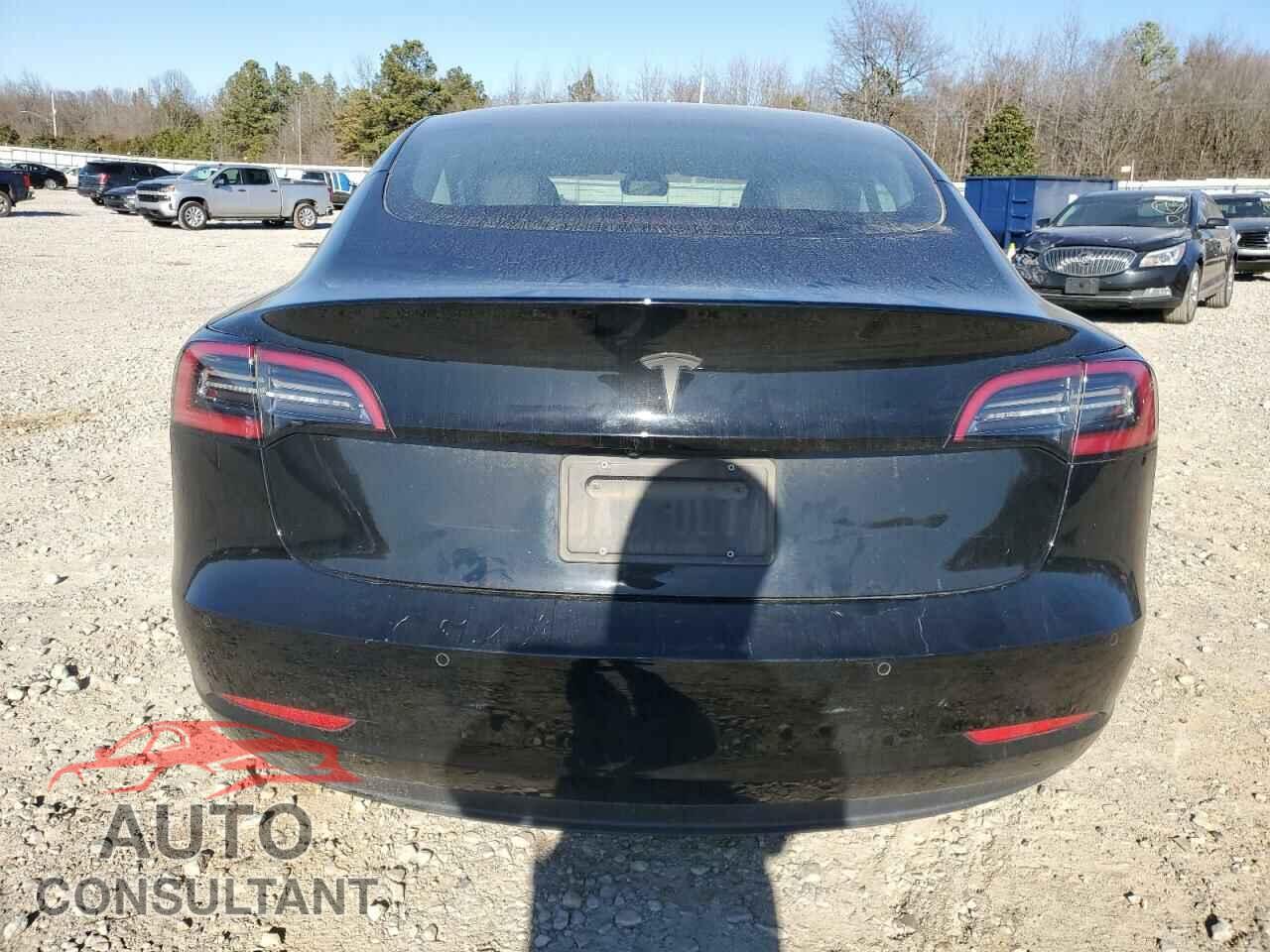 TESLA MODEL 3 2022 - 5YJ3E1EA2NF317860