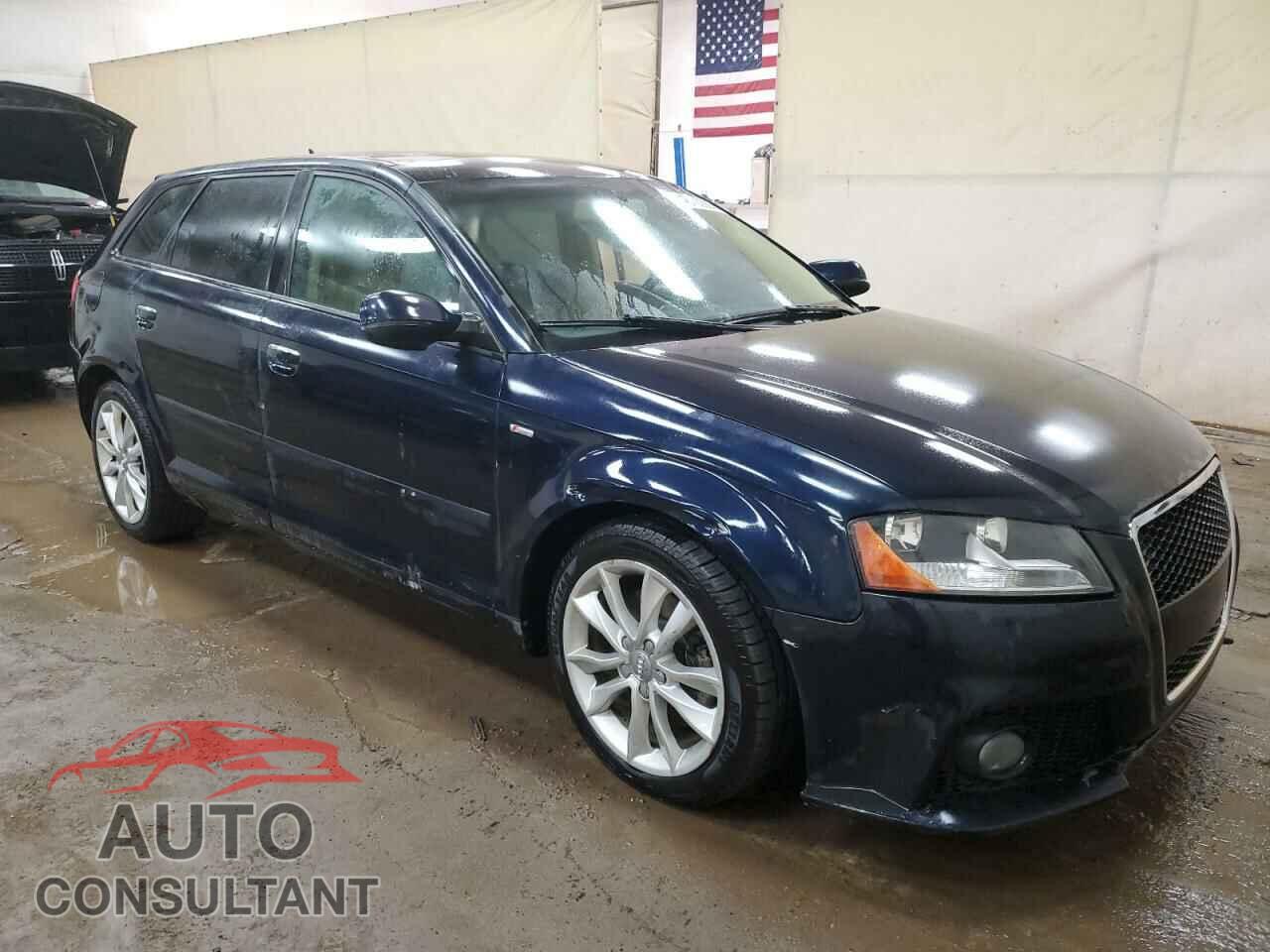 AUDI A3 2011 - WAUDFAFM9BA018278