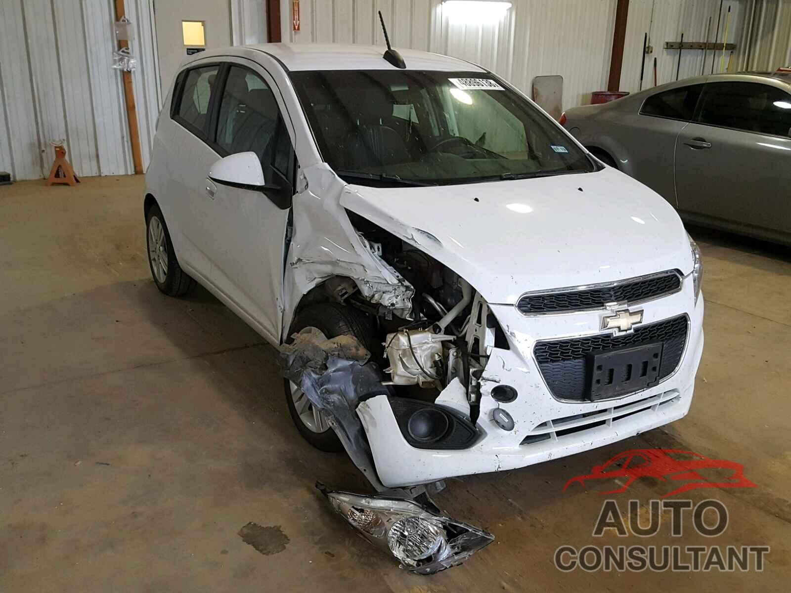 CHEVROLET SPARK 2015 - KL8CB6S98FC811888