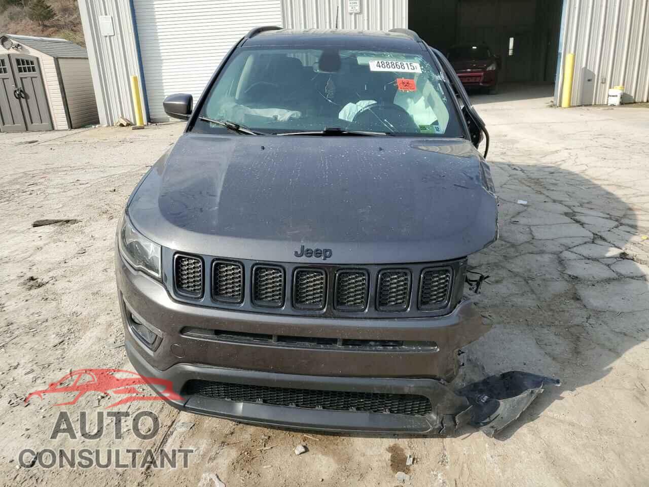JEEP COMPASS 2018 - 3C4NJDBB8JT433658