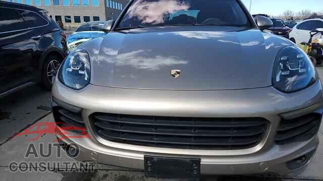 PORSCHE CAYENNE 2016 - WP1AB2A29GLA92775