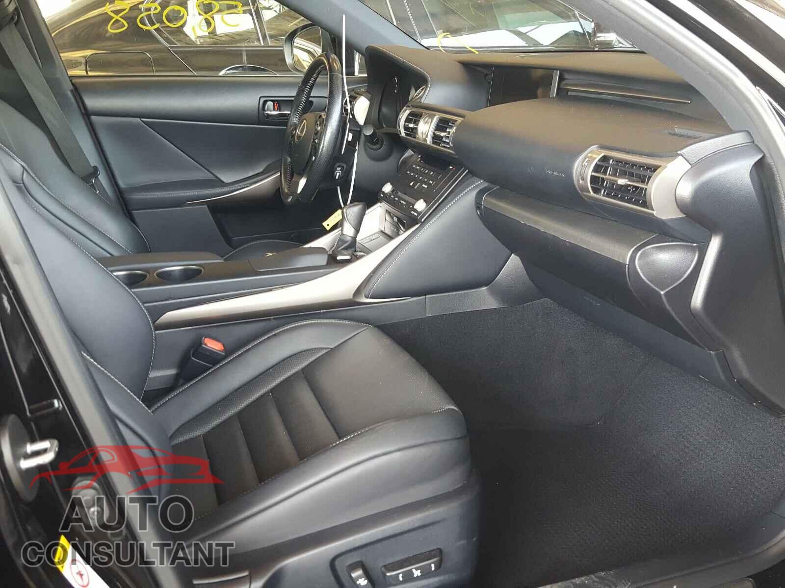 LEXUS IS 2016 - JTHBE1D20G5023995
