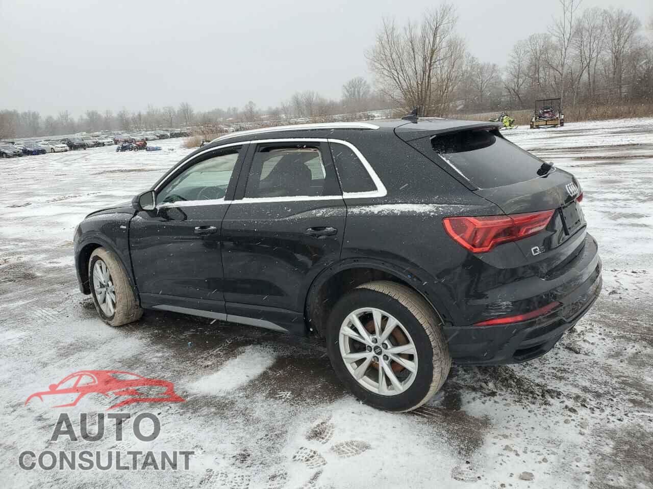 AUDI Q3 2021 - WA1DECF34M1129178