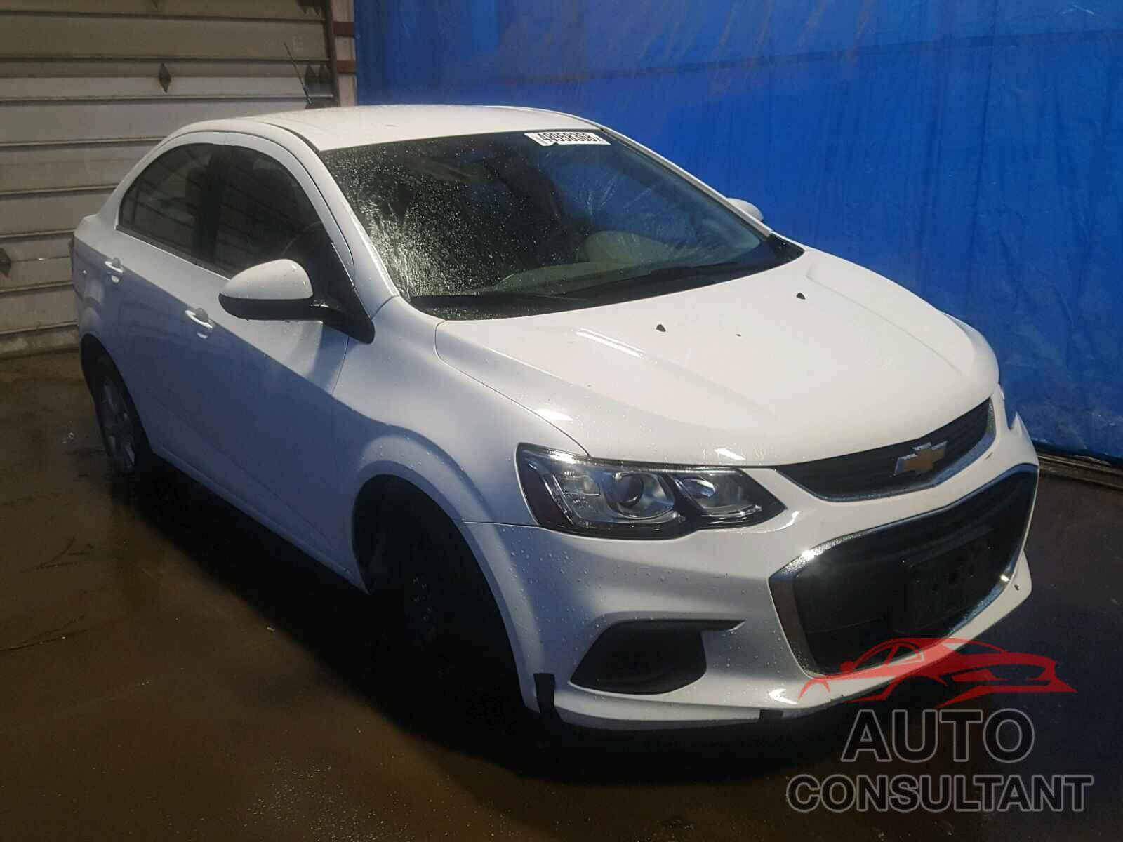 CHEVROLET SONIC 2017 - 1G1JD5SH8H4134132