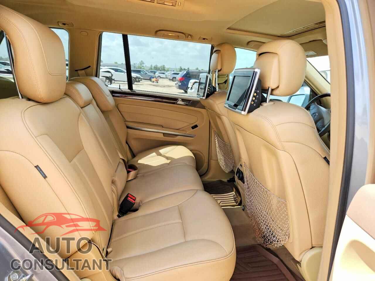 MERCEDES-BENZ GL-CLASS 2012 - 4JGBF2FEXCA778676