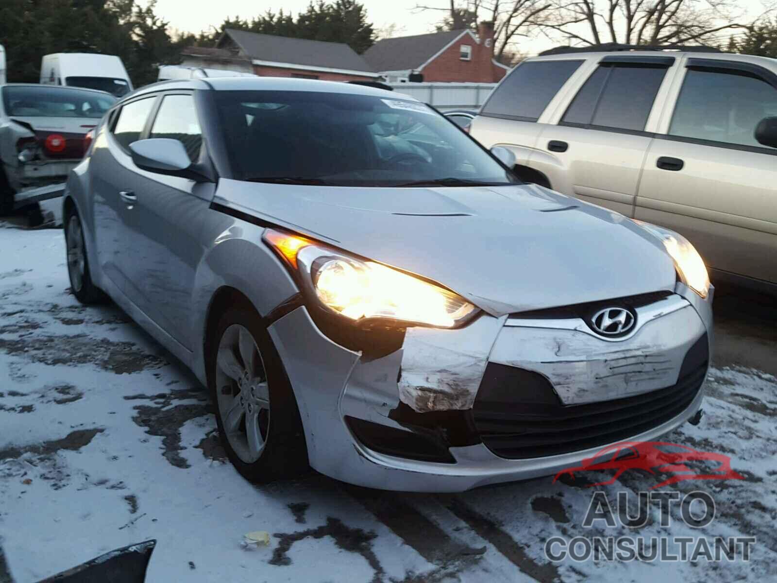 HYUNDAI VELOSTER 2015 - KMHTC6AD8FU227166