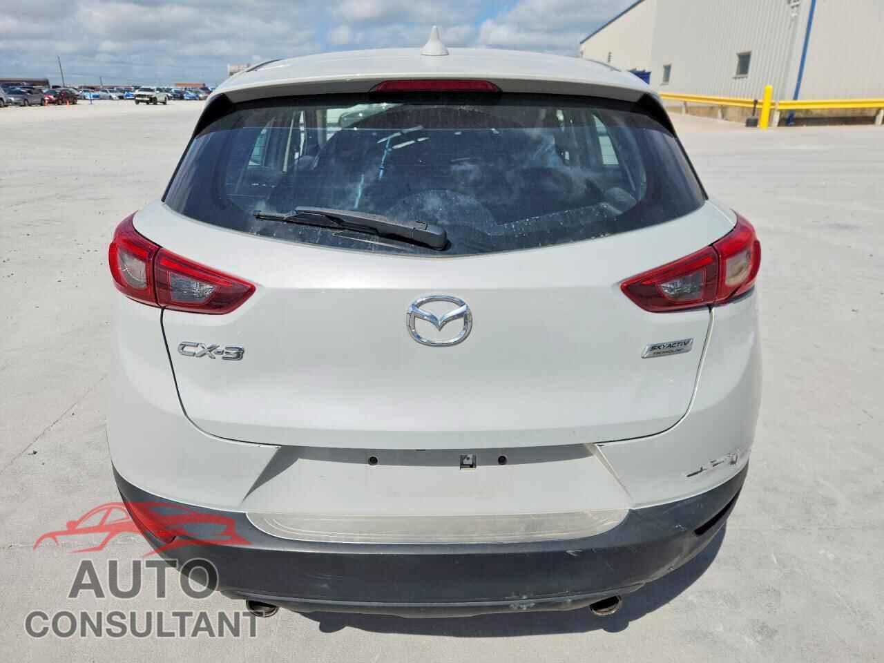 MAZDA CX-3 2017 - JM1DKDD71H0160247