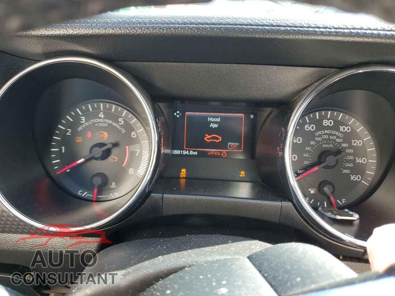 FORD MUSTANG 2017 - 1FA6P8CF3H5329784