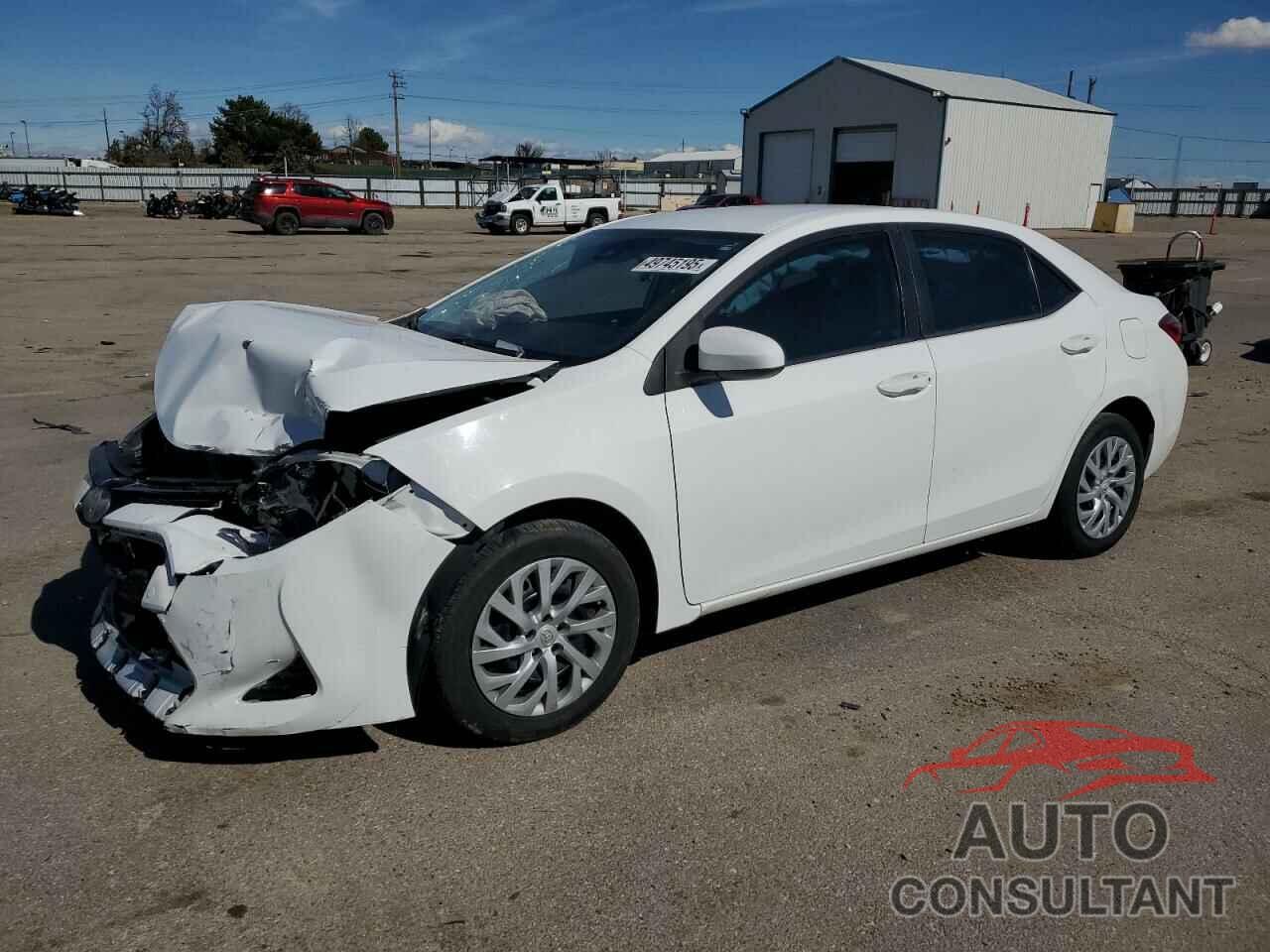 TOYOTA COROLLA 2018 - 5YFBURHE3JP793707