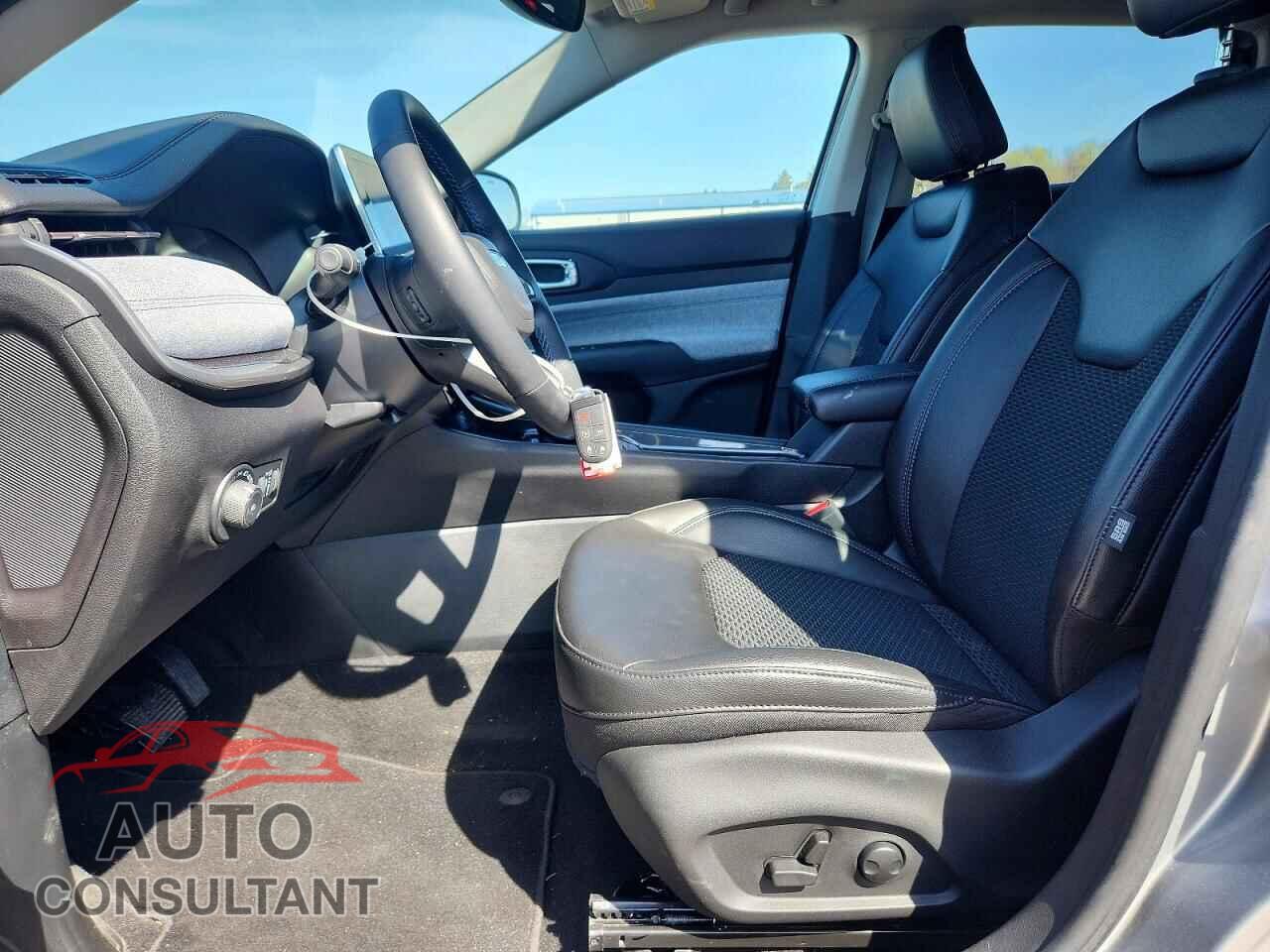 JEEP COMPASS 2022 - 3C4NJDBBXNT133500