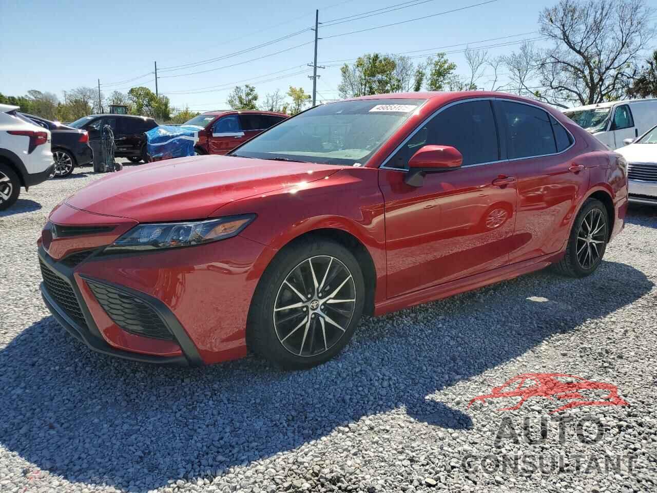 TOYOTA CAMRY 2021 - 4T1G11AK5MU458709
