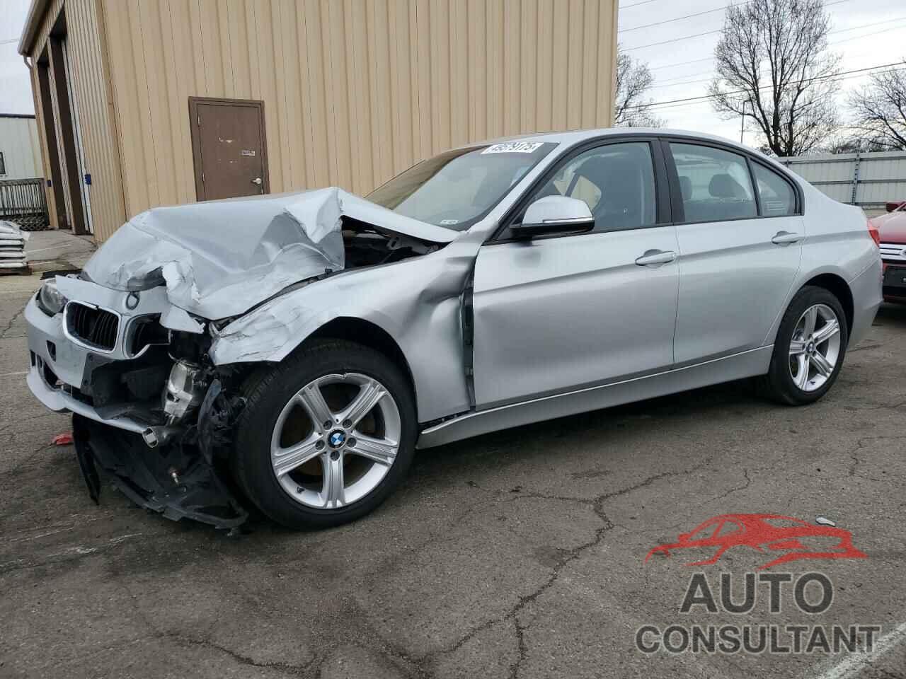 BMW 3 SERIES 2013 - WBA3B3C55DJ811175