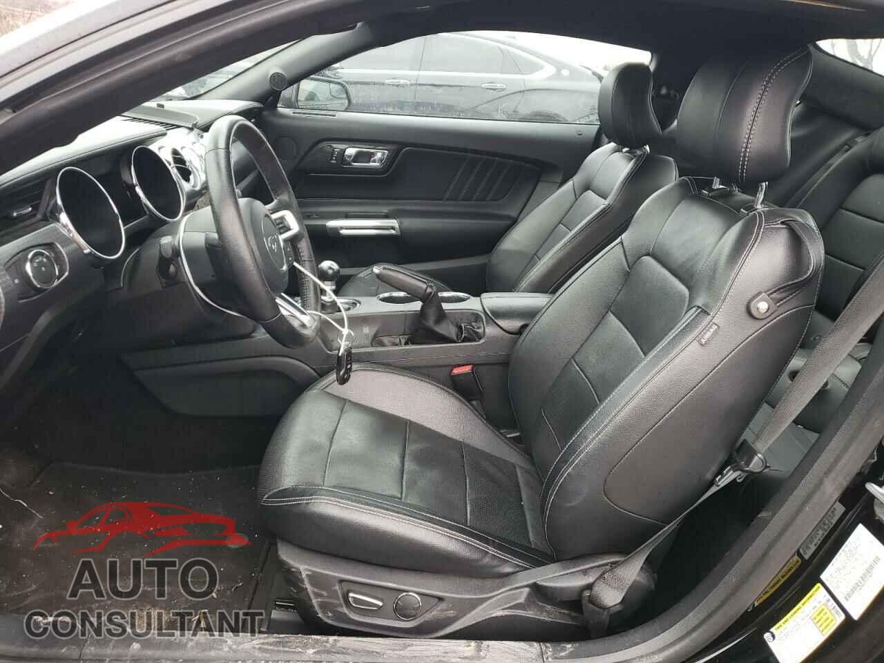 FORD MUSTANG 2017 - 1FA6P8CF0H5256311