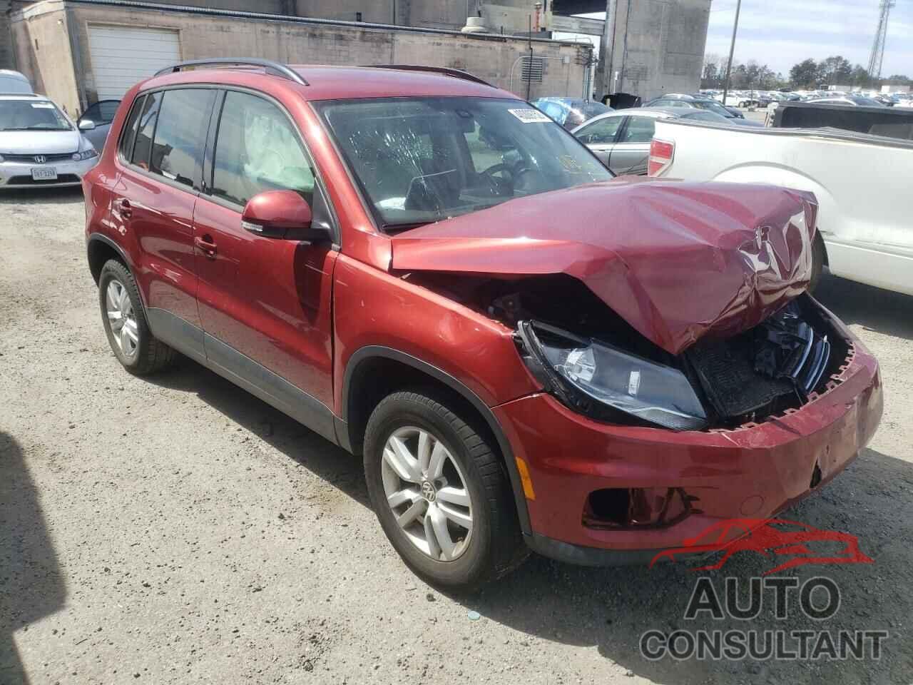 VOLKSWAGEN TIGUAN 2016 - WVGBV7AX8GW020028