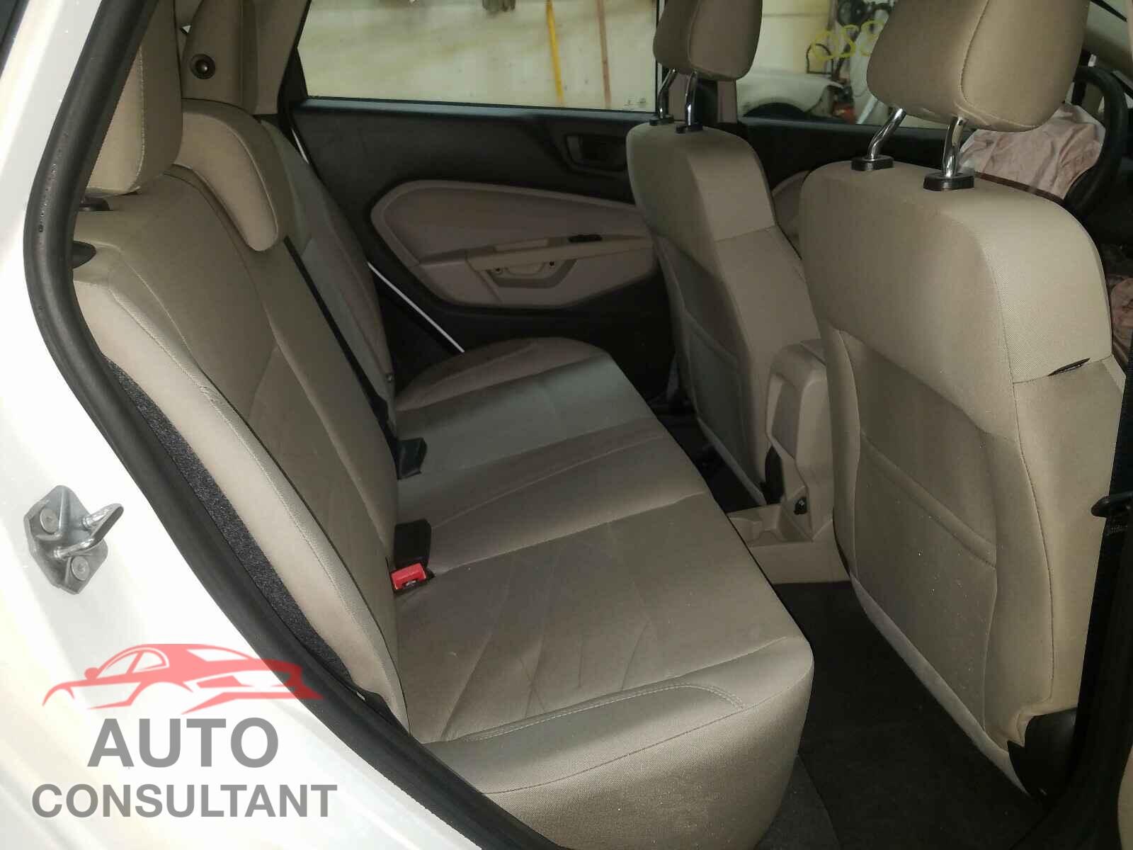 FORD FIESTA 2017 - 3FADP4EJ0HM157578
