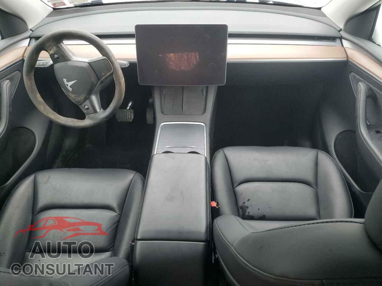 TESLA MODEL Y 2023 - 7SAYGDEE5PF647468