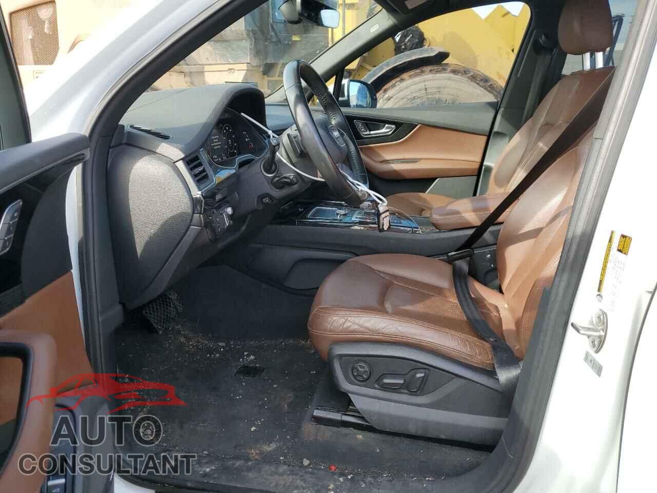 AUDI Q7 2017 - WA1VAAF75HD030008
