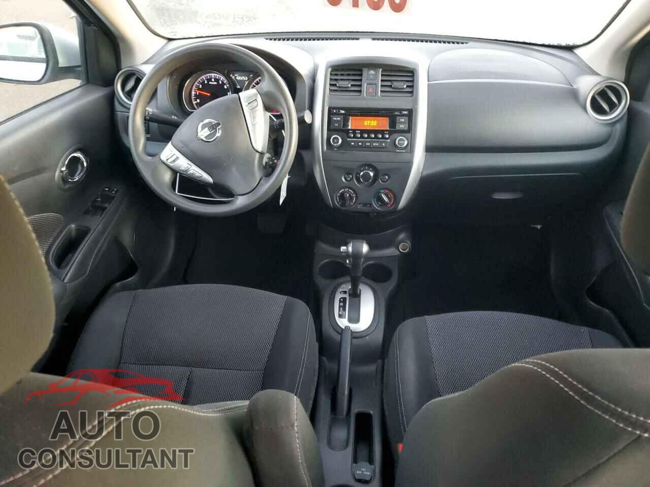 NISSAN VERSA 2017 - 3N1CN7AP3HL805351