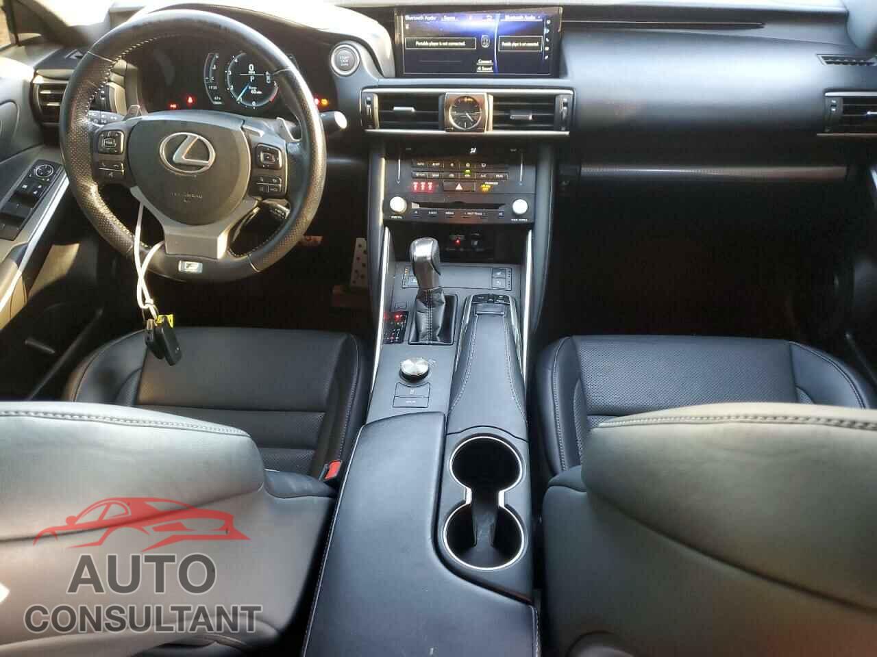 LEXUS IS 2017 - JTHBE1D27H5030699