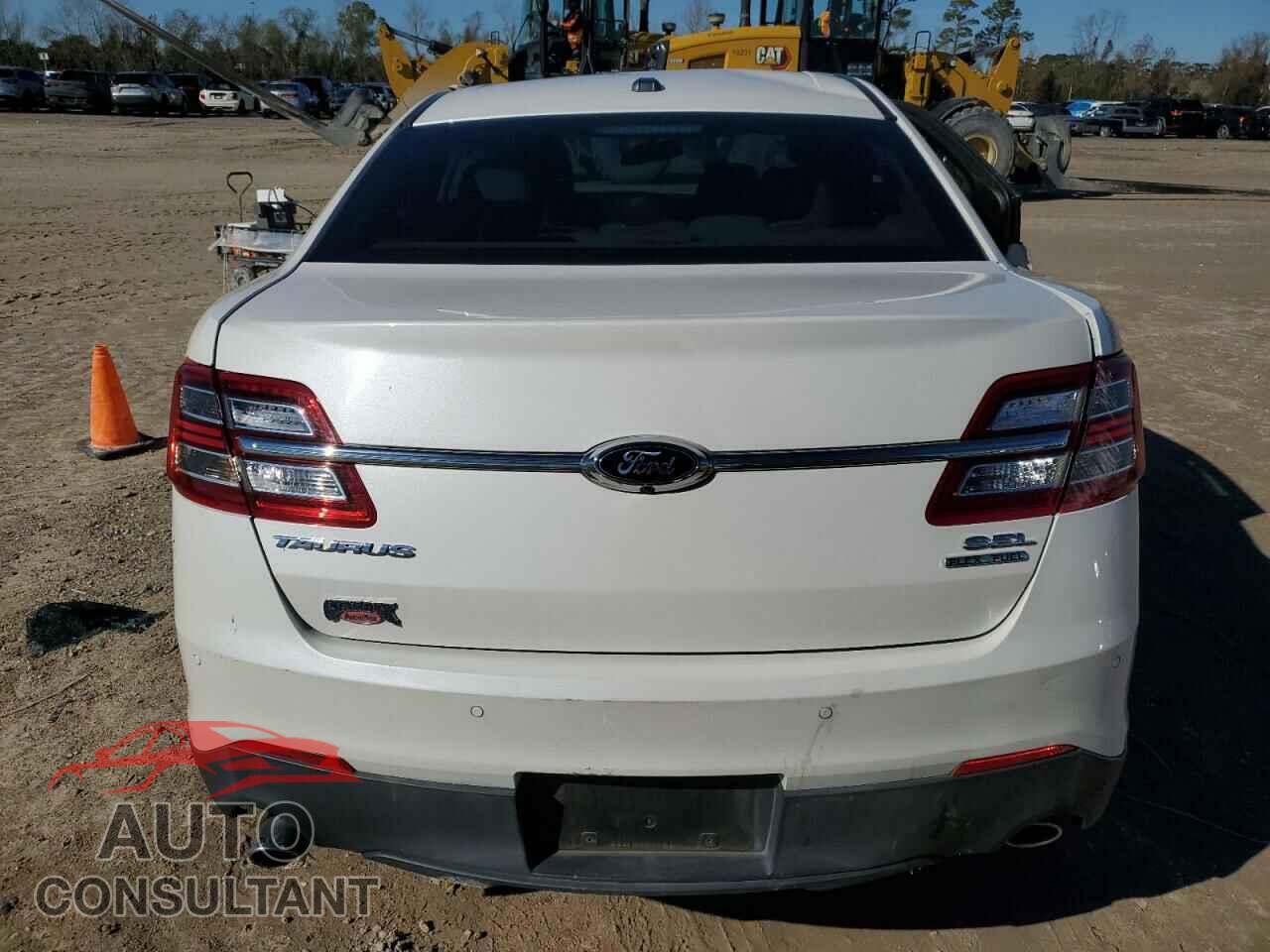 FORD TAURUS 2014 - 1FAHP2E89EG123566