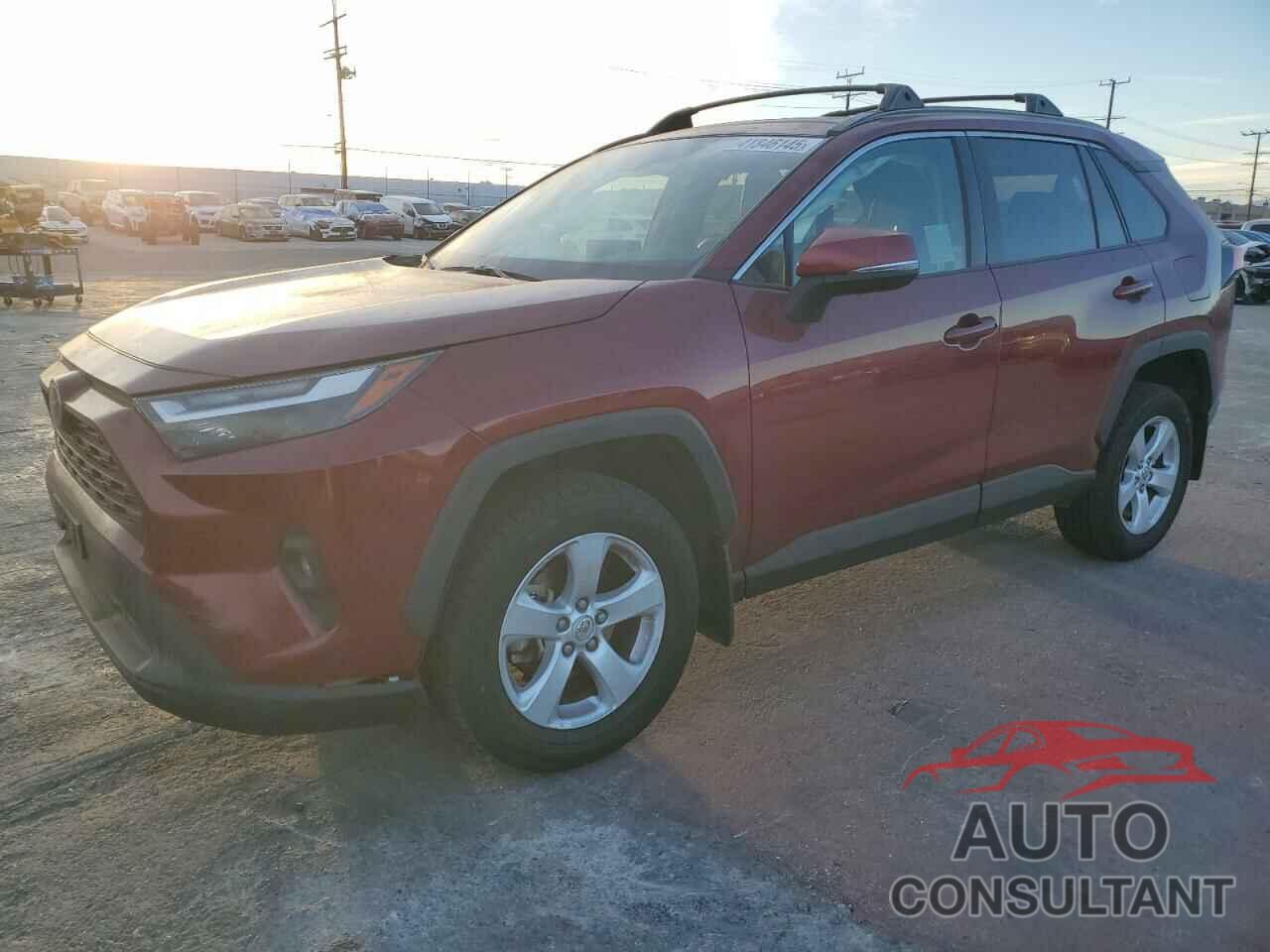 TOYOTA RAV4 2022 - 2T3C1RFV7NW213905