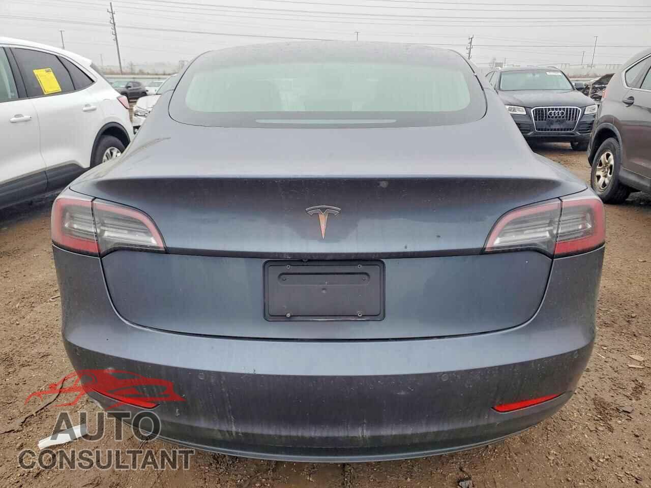 TESLA MODEL 3 2019 - 5YJ3E1EA3KF417252
