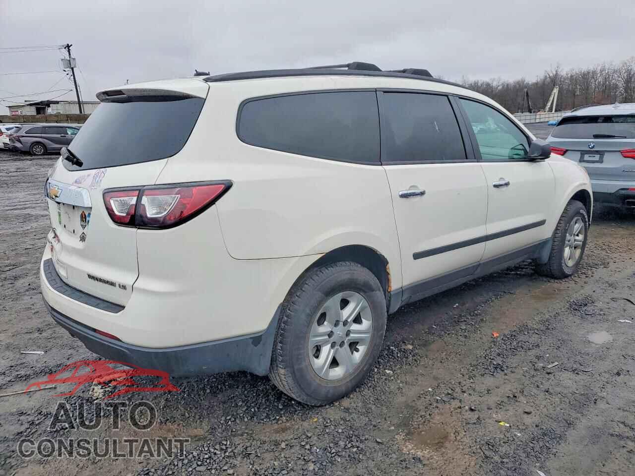 CHEVROLET TRAVERSE 2013 - 1GNKVFED6DJ184876