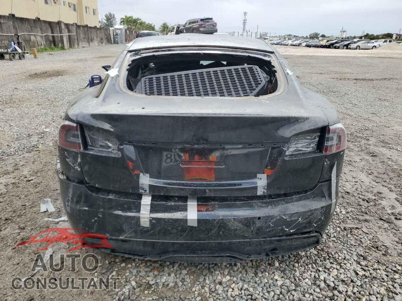 TESLA MODEL S 2021 - 5YJSA1E67MF435680