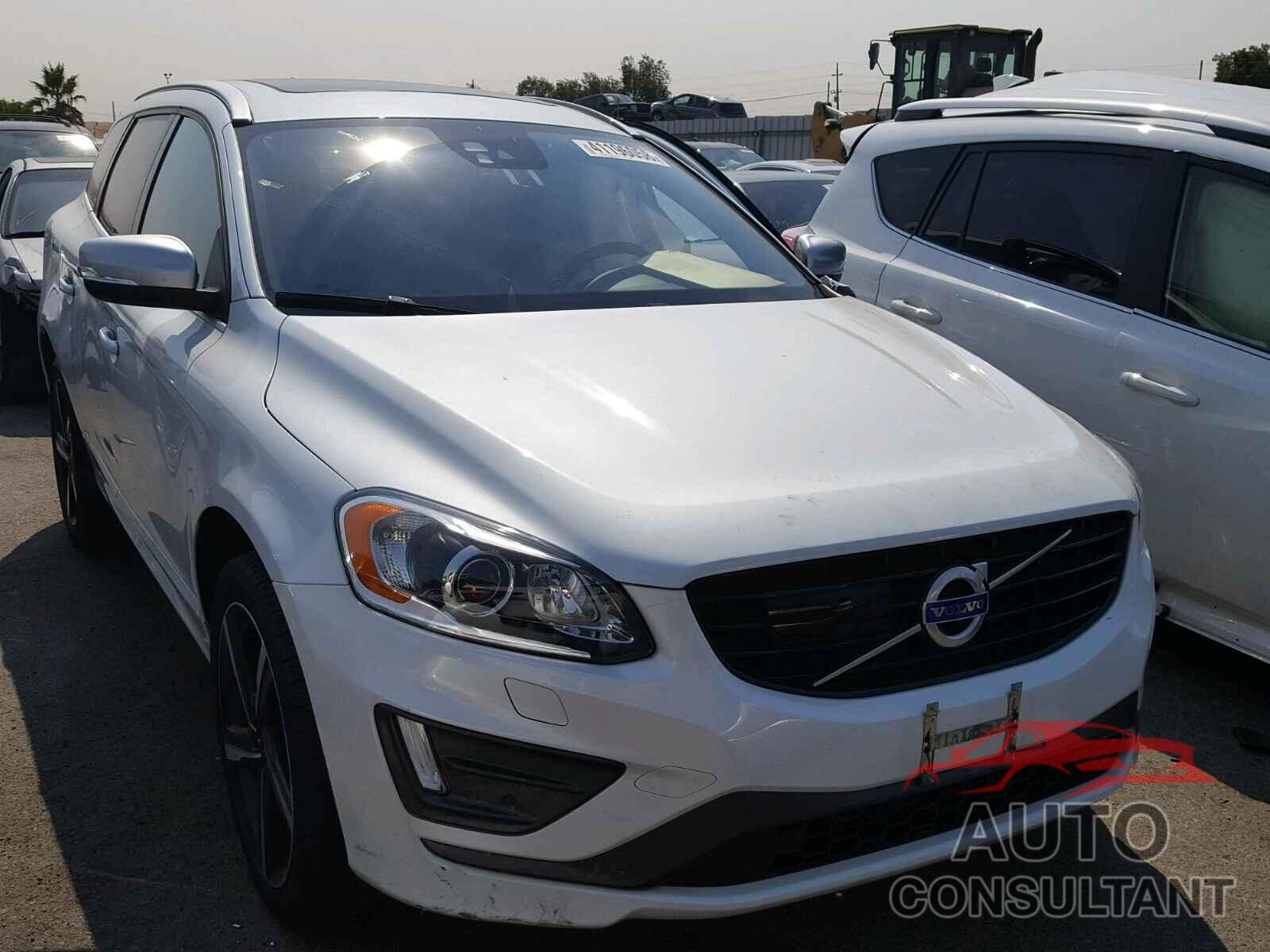 VOLVO XC60 2016 - YV4902RSXG2802686