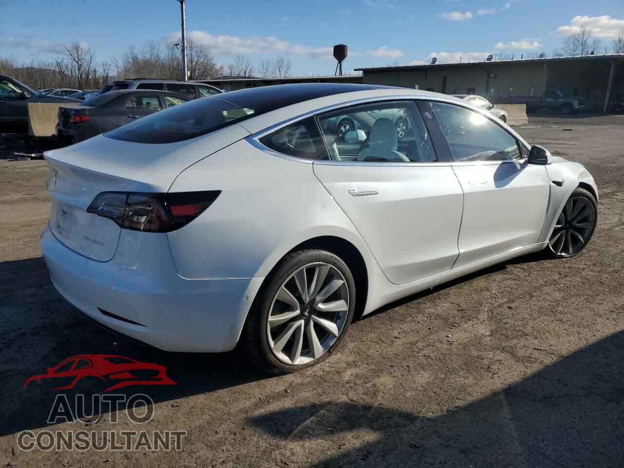 TESLA MODEL 3 2018 - 5YJ3E1EBXJF135536