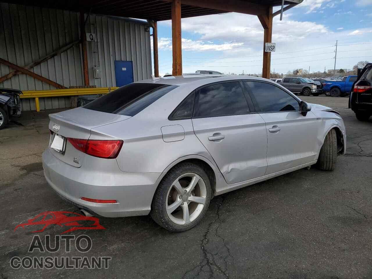 AUDI A3 2015 - WAUBFGFF2F1140983